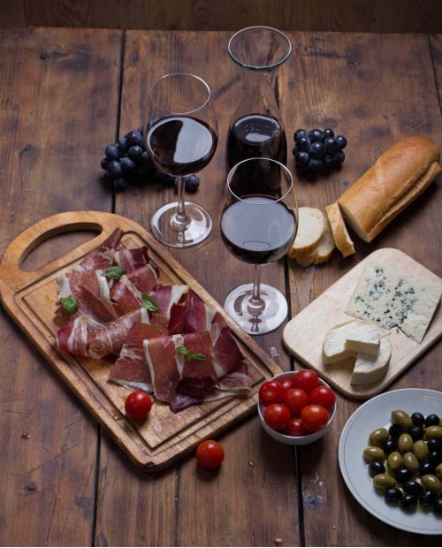 Degustazione di vini e prodotti artigianali in un Castello delll'XI secolo con visita guidata 